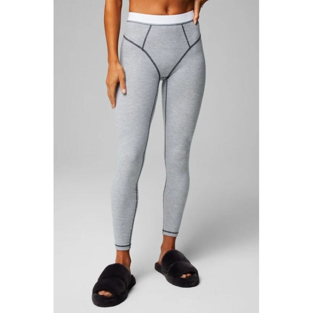 Fabletics waffle legging womens M Medium gray white stretch LG2253655 $59 ladies